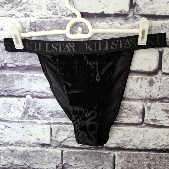 Killstar 'Wicked B*tch' Black Velvet Matching Bra & Panty Set - XS, XS - Picture 6 of 10
